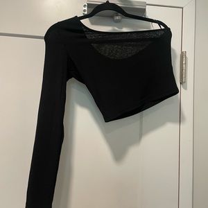 One shoulder cropped top!